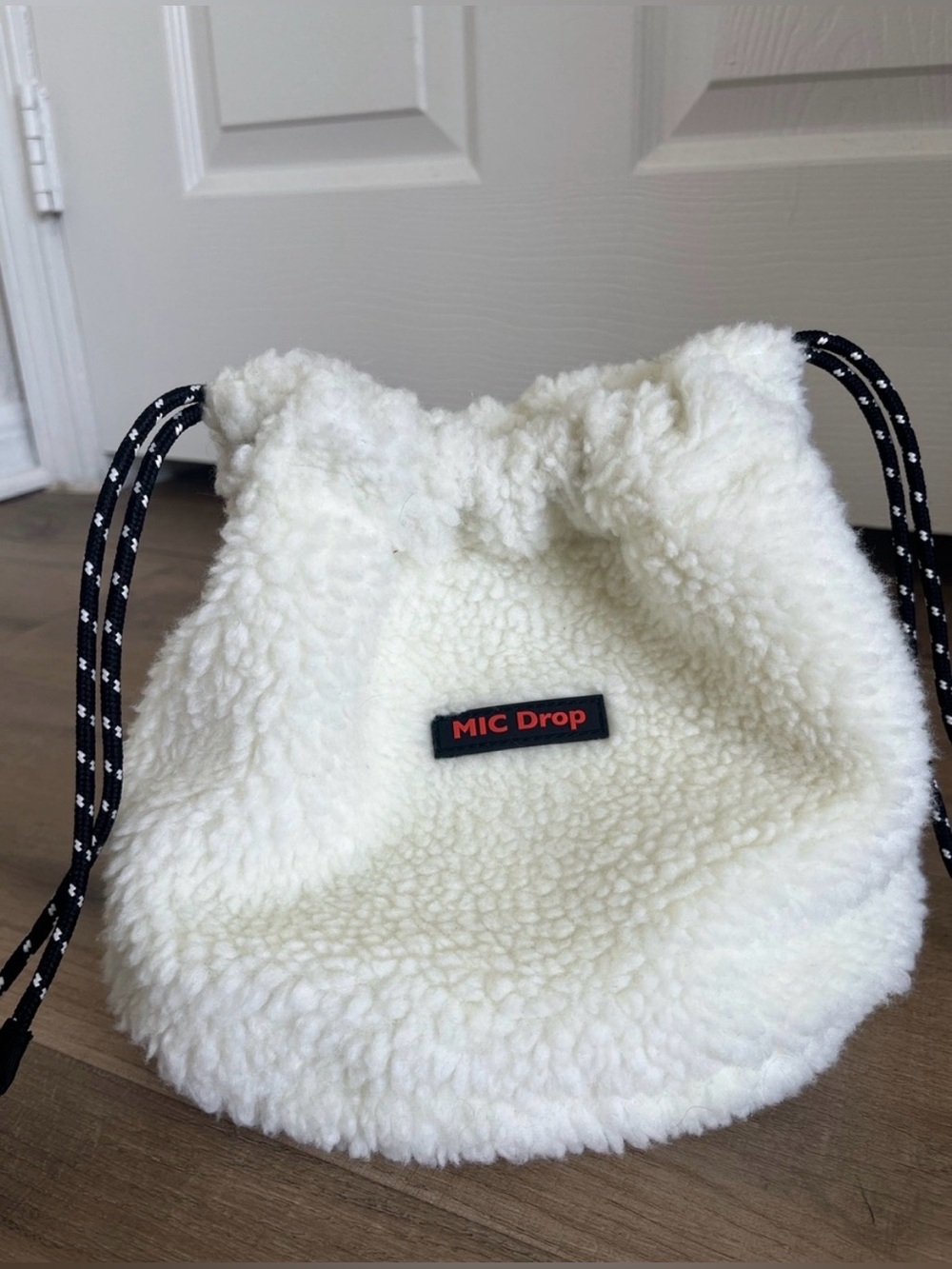 BTS MIC Drop Cream Sherpa Satchel Bag Bangtan Big Hit Entertainment Kpop NWT